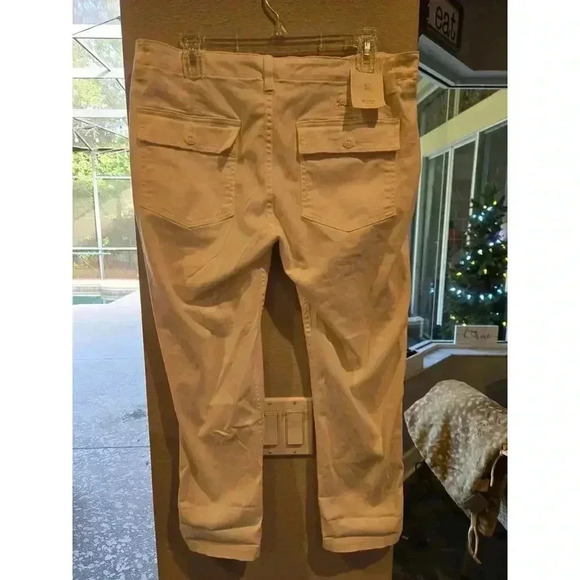 Adriano Goldschmied Women's White Capri Pants M Patch Pocket Casual - Picture 9 of 15